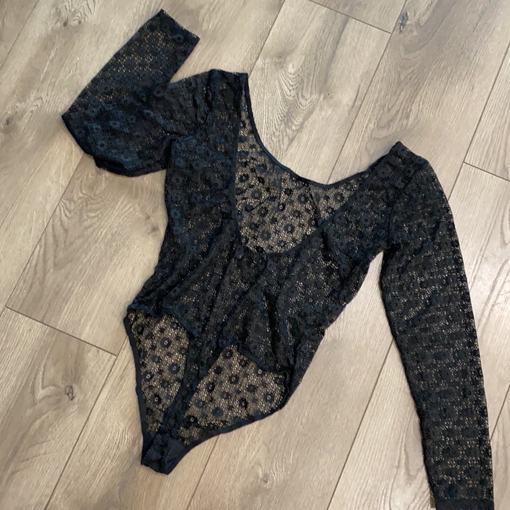 Victoria’s Secret black stretch lace thong bodysuit size M/L